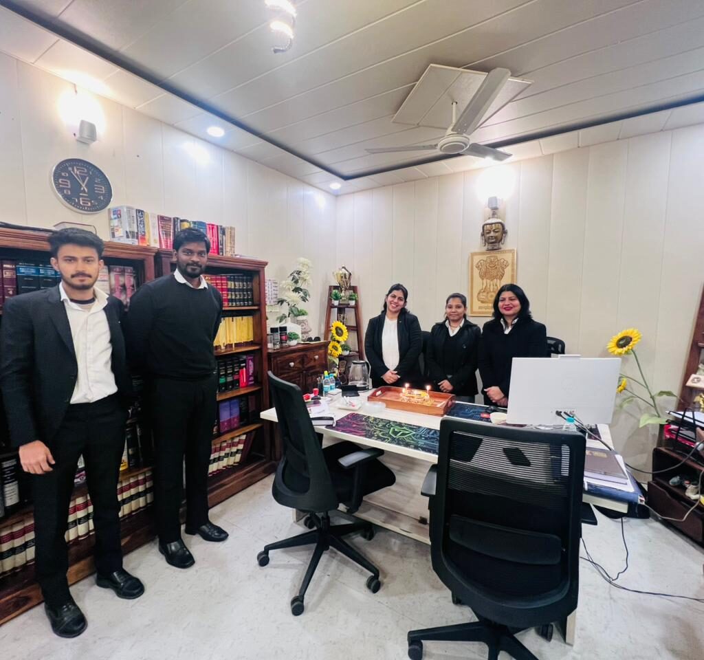 Advocate Near Dwarka Court | Chamber 728, Sector 10