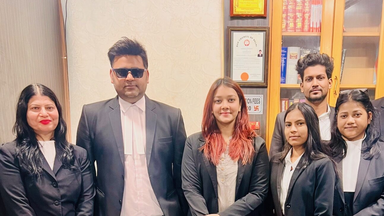 Best Advocate in Dwarka Court